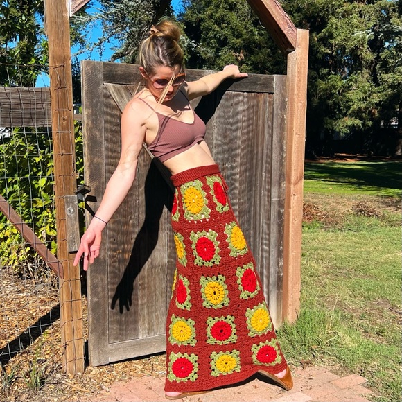 Late 60's/Early 70's Hand Crochet Drawstring Granny Square Maxi Skirt - Picture 3 of 6